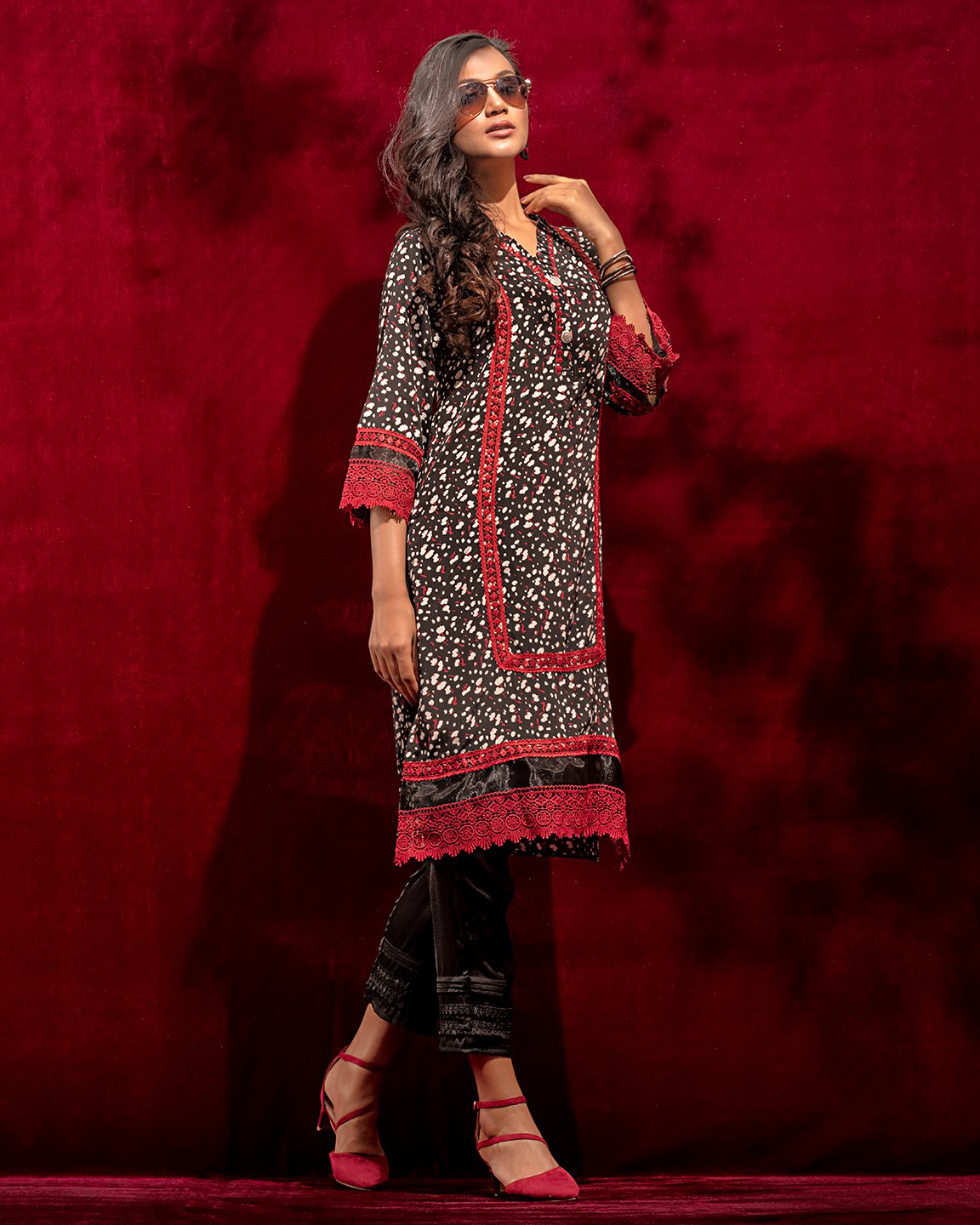 23443 Black print (11)