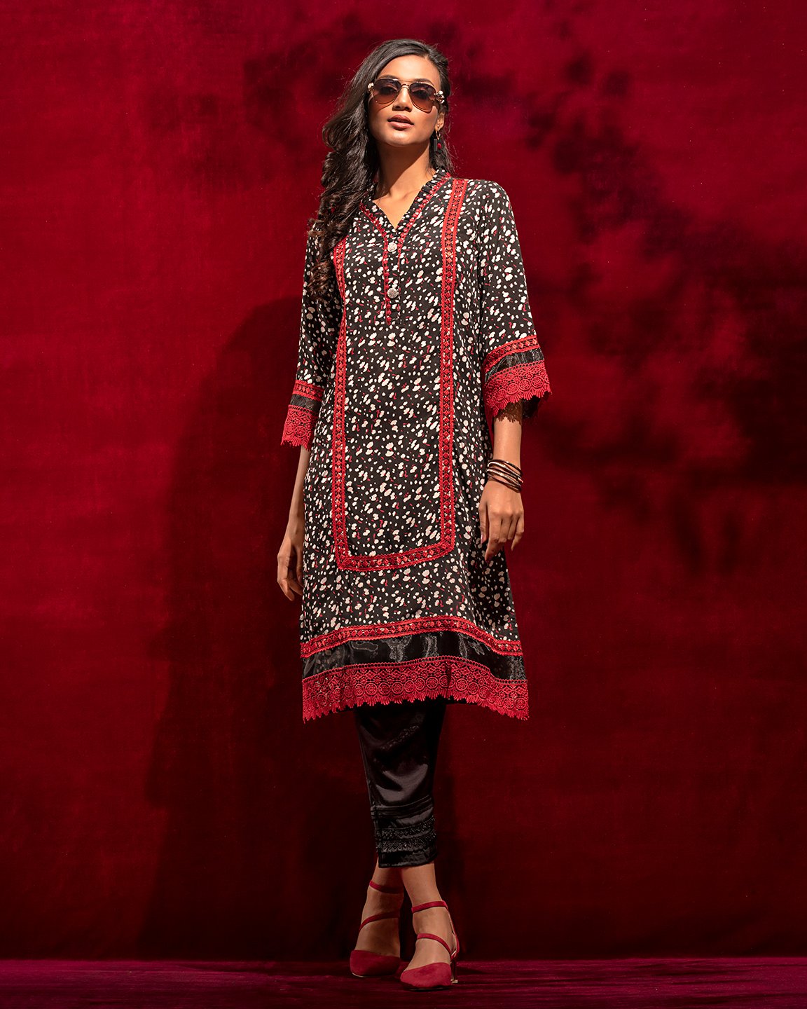 23443 Black print (8)