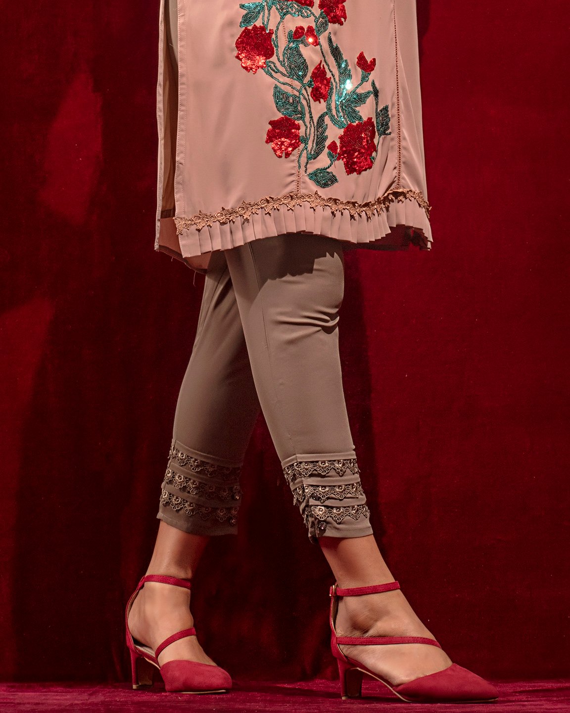 TEX5531- 23469 pale olive green