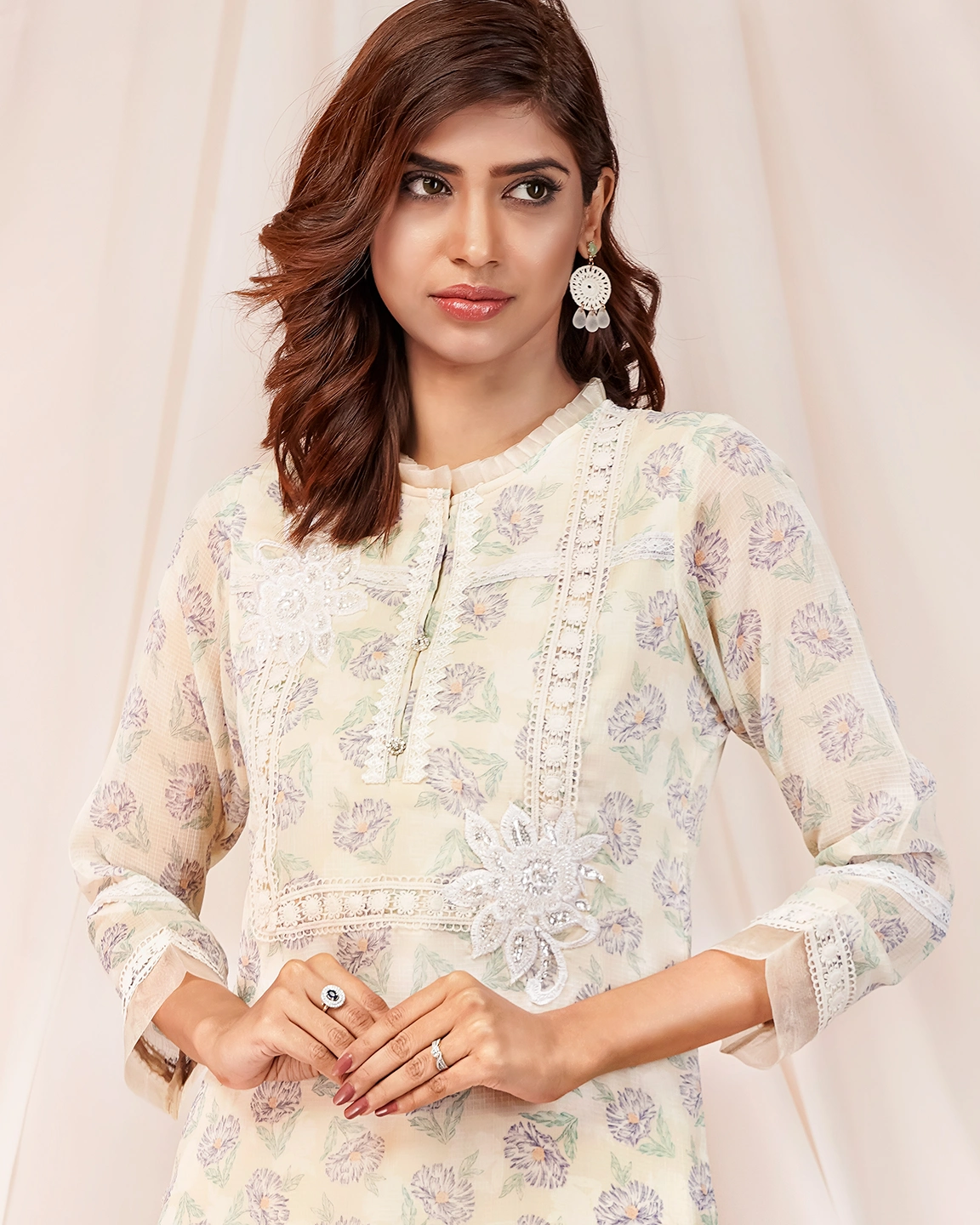 23809 daisy white (1)