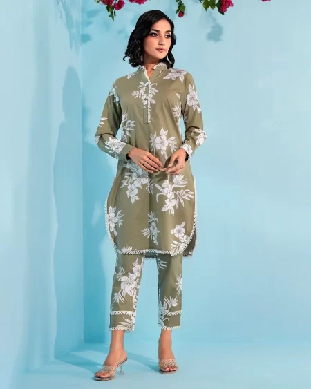 Printed cotton co-ord kurta and bottom set by AMNA | Pale Olive
