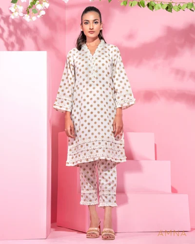 Cotton co-ord kurta and bottom set by AMNA | Daisy White