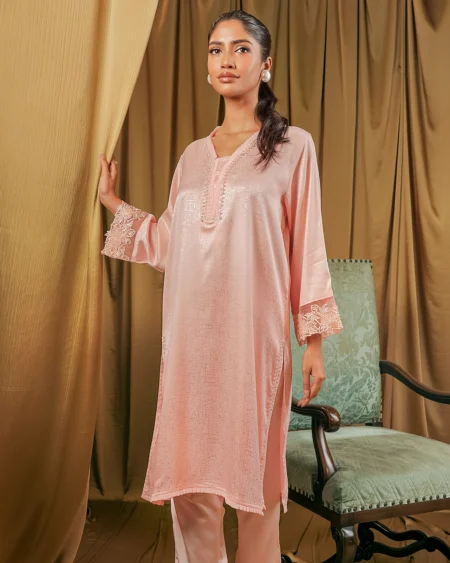 Female V- Neck Details Short Kamiz | Crepe Pink