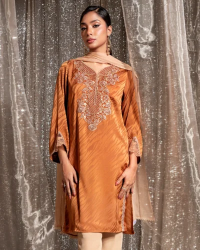 Embroidered Luxury Double Silk Short Kameez | Peru