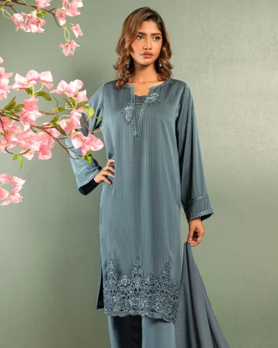 Embroidered Crinkle Georgette Long Kameez | Black Aqua