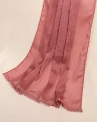 25268 Mauvewood Pink