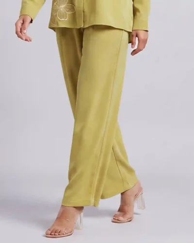 Female Bottom Wide Hem Loose Fit Pant | Olive Green